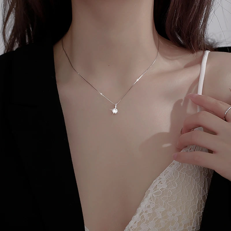 Hot New 925 Sterling Silver Flash Diamond Necklace Simple Zircon Water Drop Pendant Feminine Clavicle Chain Fashion Jewelry Gift