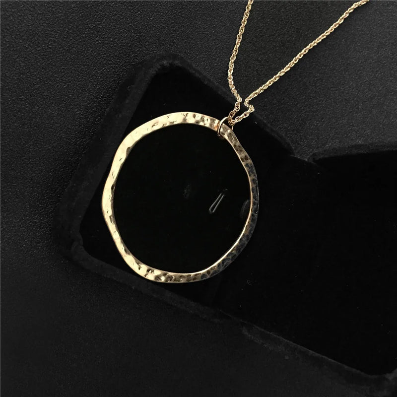 Simple Design Gold Color Big Circle Pendant Long Necklace  Women Fashion Gold Color Figur Medallion Pendant Long Necklace