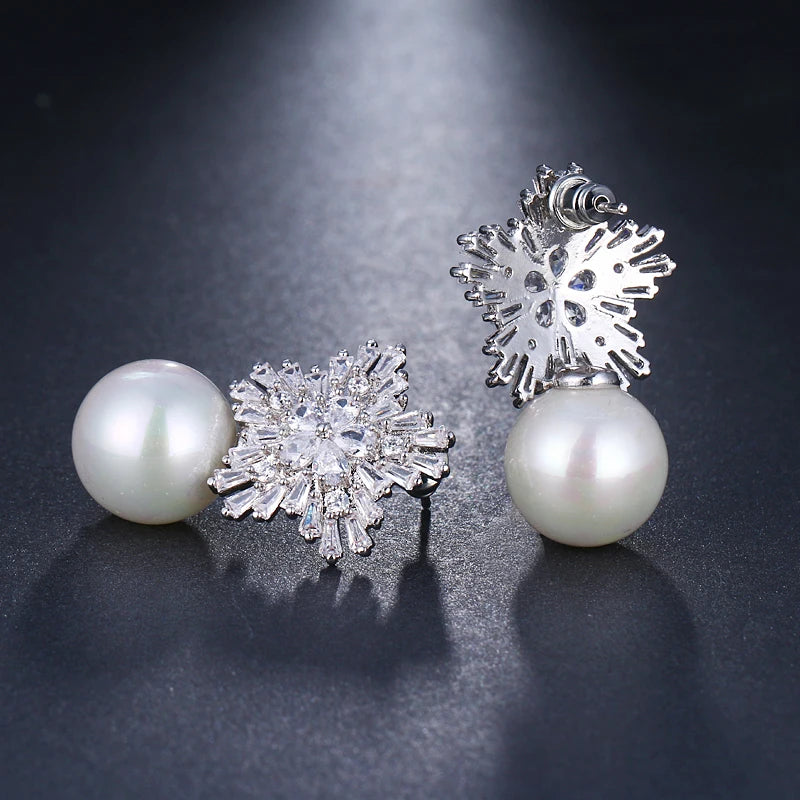 SUGU 2022 Nouvelle Arrivée Mode Classique Mignon Zircone Cubique avec Perle Boucles D'oreilles À Tige pour Jolies Filles Doux Bijoux D'anniversaire Cadeau