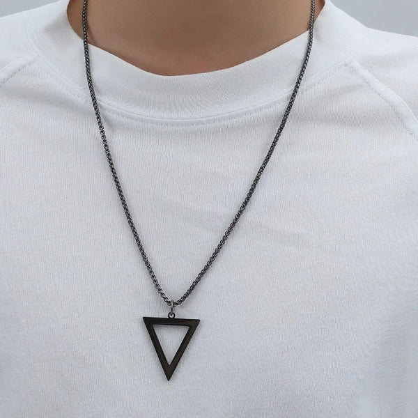 Simple Black Hollow Triangle Pendant Necklace for Men Women Punk Stainless Steel Necklaces Male Chain 2023 New Party Jewelry