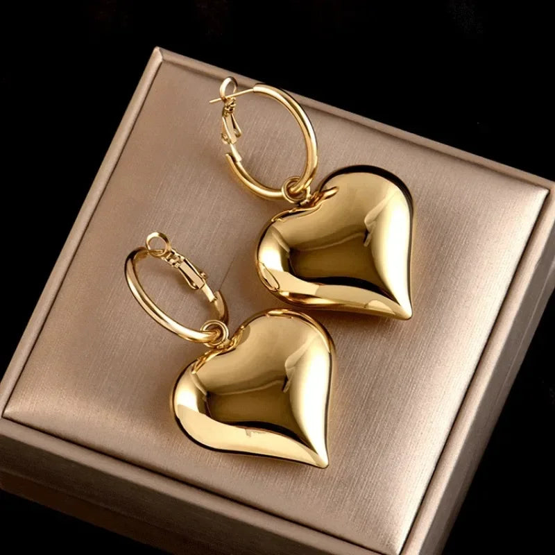 Modern Women's Asymmetric Gold Color Exaggeration Big Earrings Chic Heart Hoop Earrings 2023 Trend Jewelry European and American