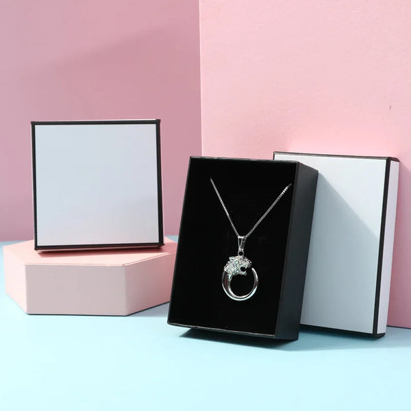 12pack White Black Cardboard Jewelry Box Earings Rings Necklace Storage Boxes 7x9x3cm Kraft Paper Travel Wedding Gift Dust Case