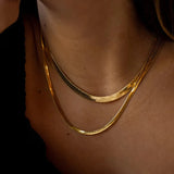 Vnox 3mm/4mm/5mm Flat Snake Chain Necklaces for Women, Gold Color Stainless Steel Sparking Herringbone Link Chain Collar Choker