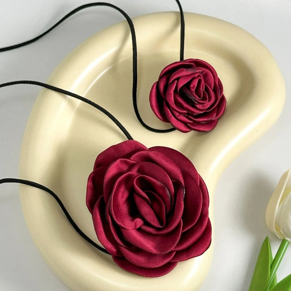 2Pcs Gothic Rose Flower Necklaces Fashion Floral Charm Choker Neckchain for Women Ladies Y2K Jewelry Gift Accessories