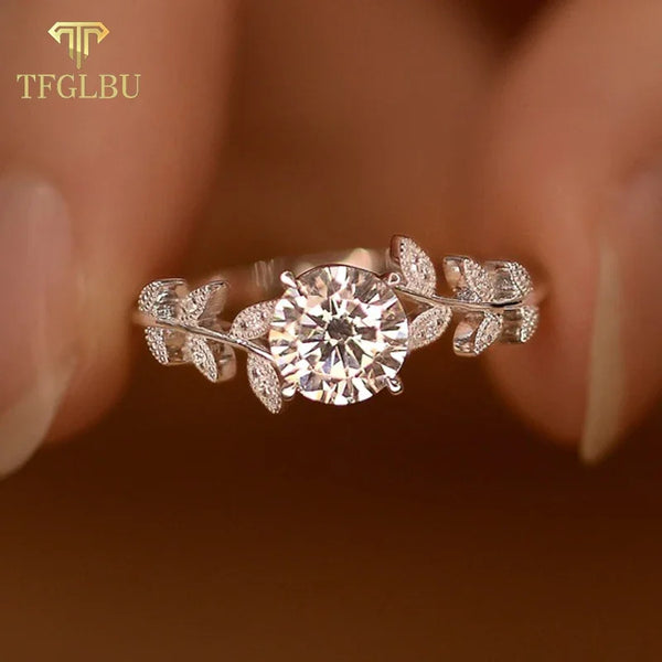 TFGLBU 1CT S925 Sterling Sliver Moissanite Ring for Women Solitaire Leaf Diamond Band Birthday Gift Elegant Wholesale Jewelry